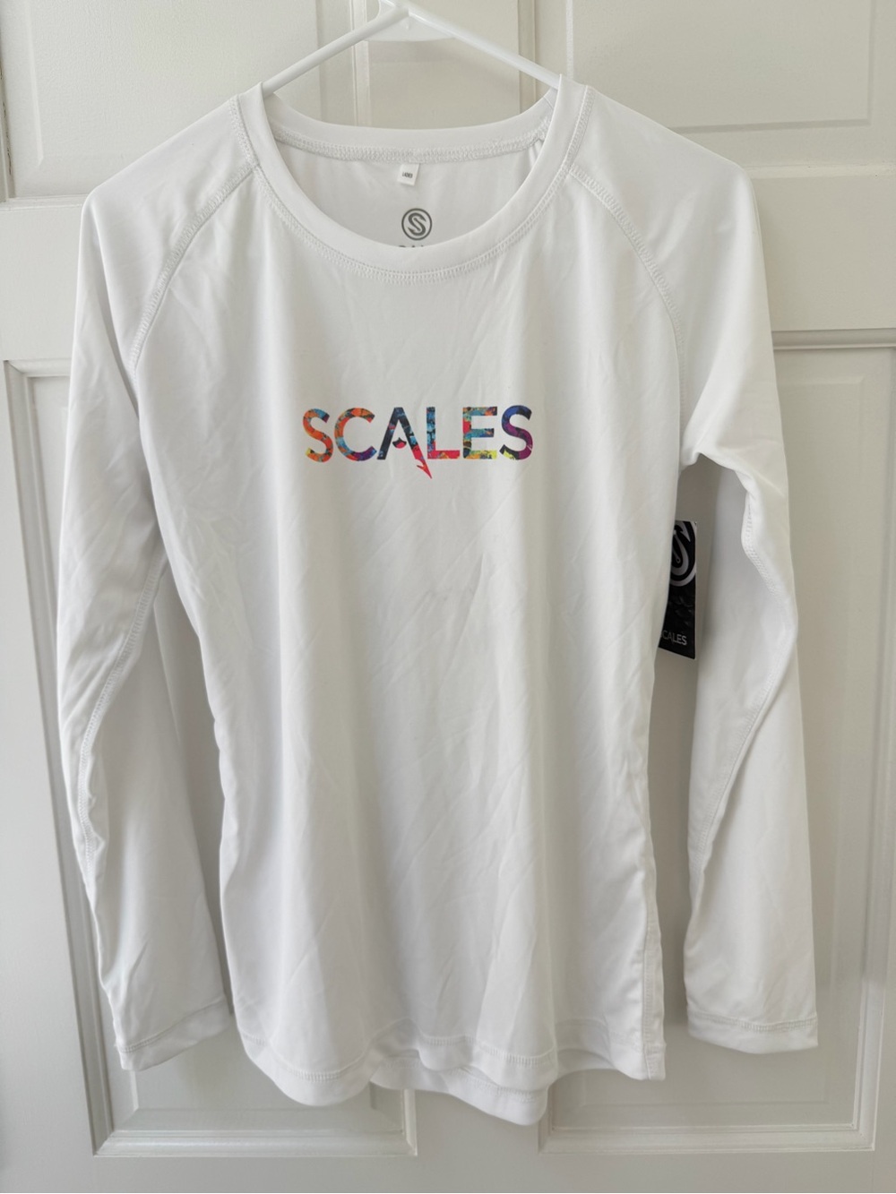 Scales Women's White Long Sleeve Tee